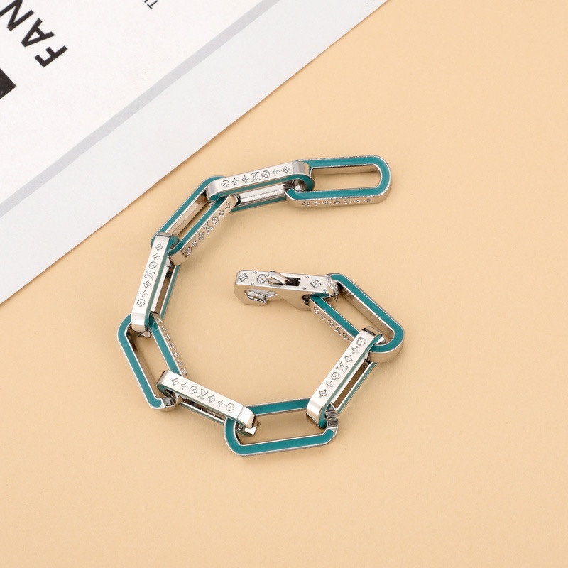 Louis Vuitton Monogram Chain Links Bracelet      M80195 - PerfectKickZ