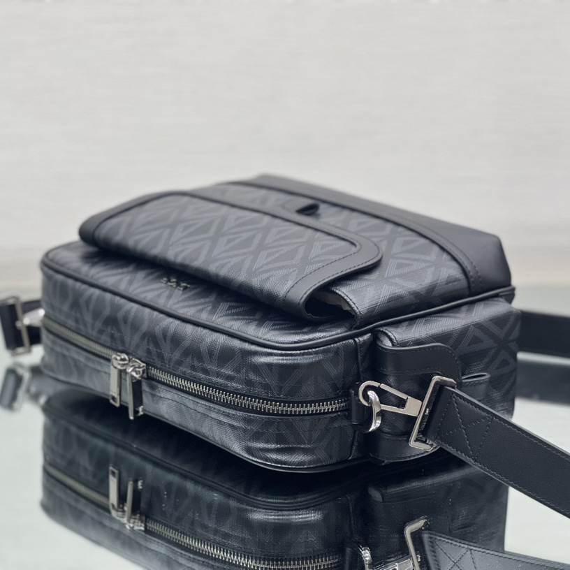 Dior Hit The Road Messenger Bag (26 x 21 x 8 cm) - PerfectKickZ