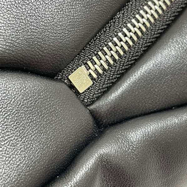 Loewe Puffer Puzzle Hobo Bag (31*16*13cm) - PerfectKickZ