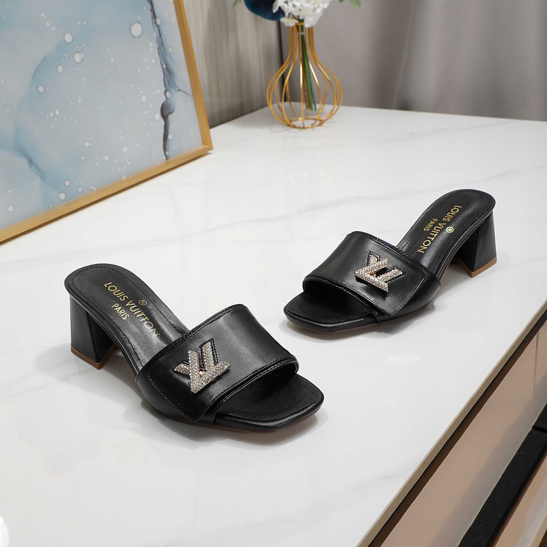 Louis Vuitton Shake Mule     1AB2PD - PerfectKickZ