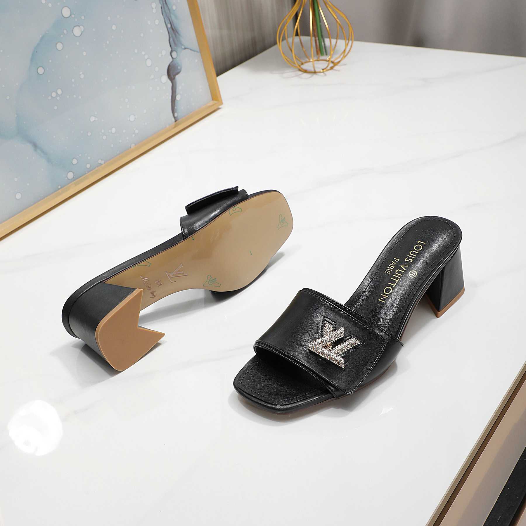 Louis Vuitton Shake Mule     1AB2PD - PerfectKickZ
