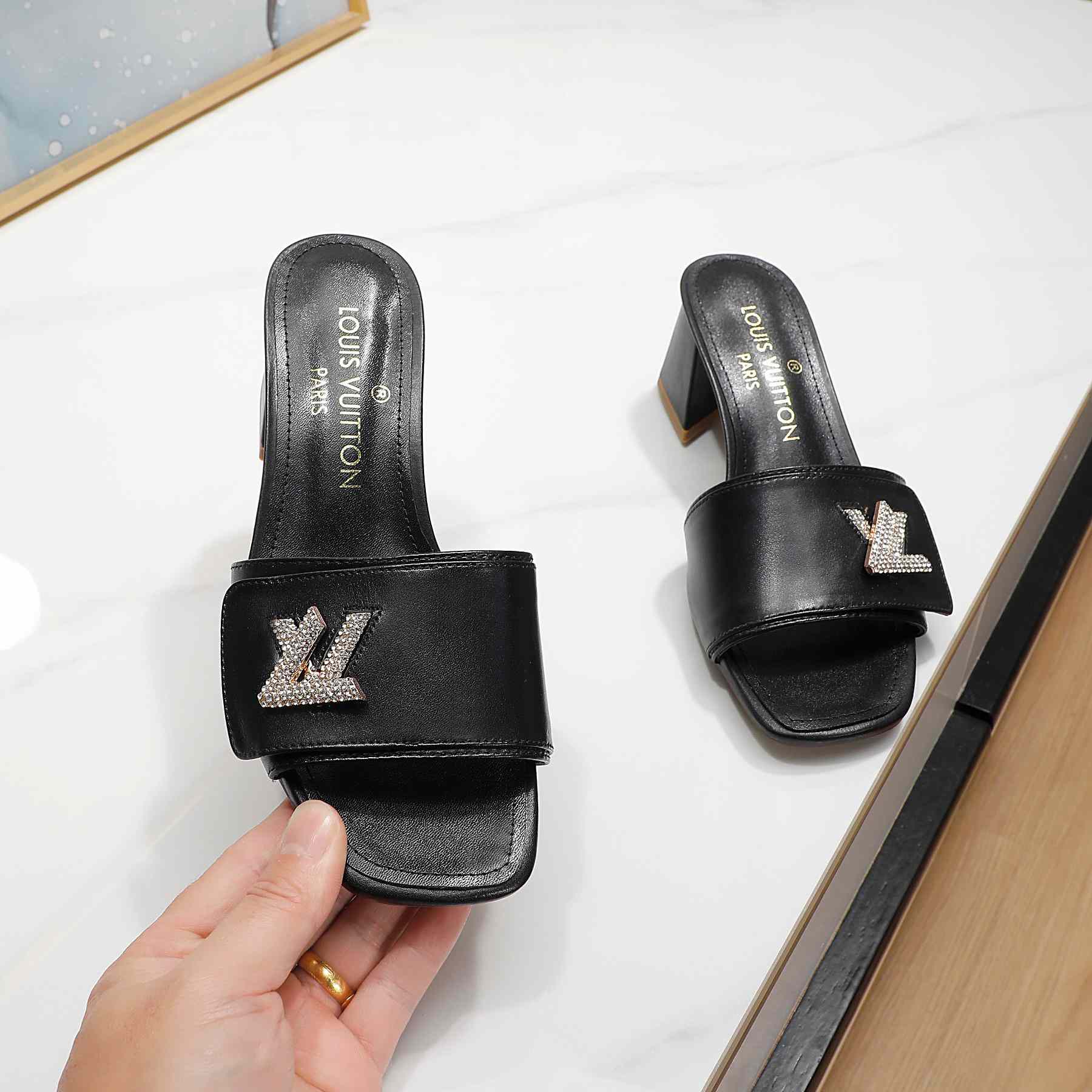 Louis Vuitton Shake Mule     1AB2PD - PerfectKickZ