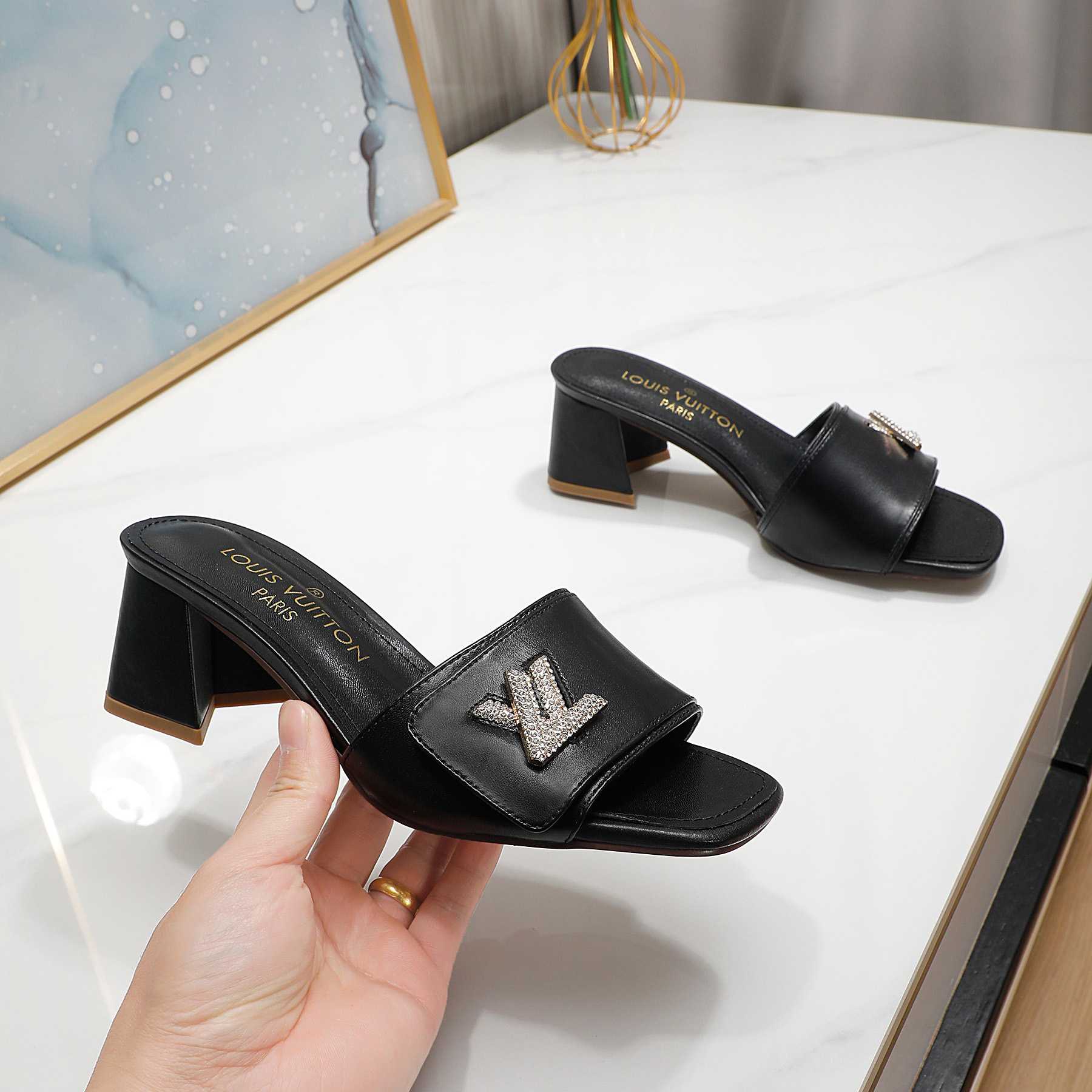 Louis Vuitton Shake Mule     1AB2PD - PerfectKickZ