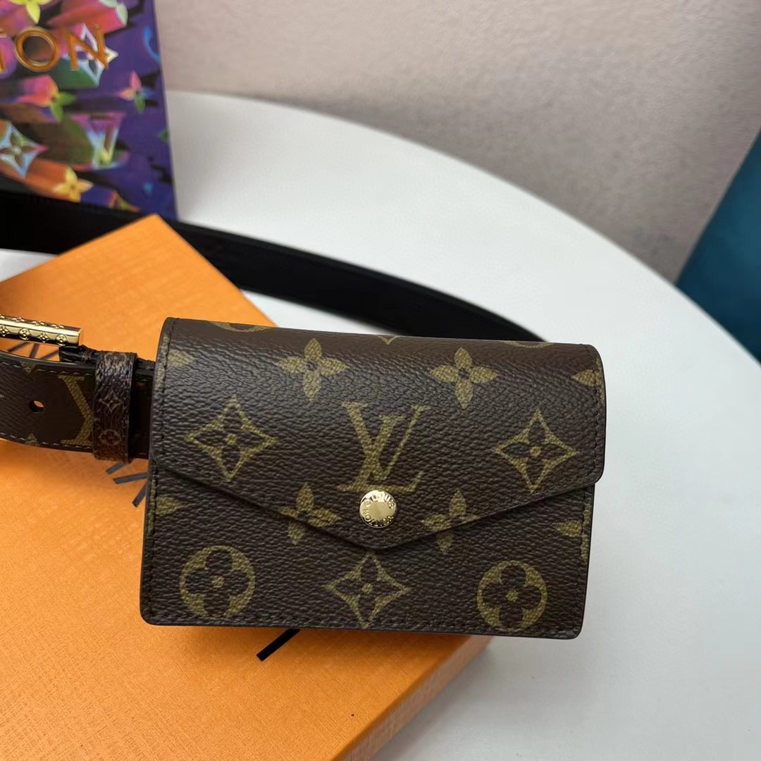 Louis Vuitton Daily Multi Pocket 30mm Belt      M0236Y - PerfectKickZ
