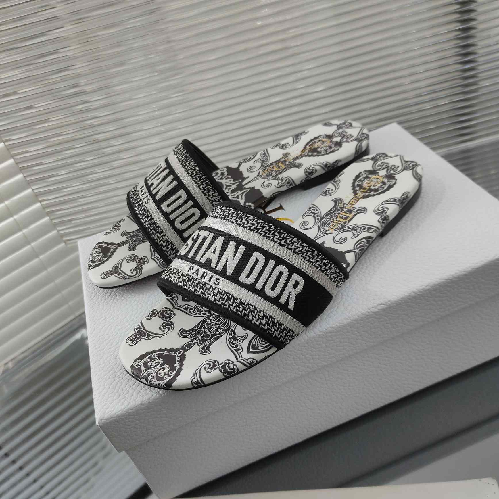 Dior Dway Slide  - PerfectKickZ