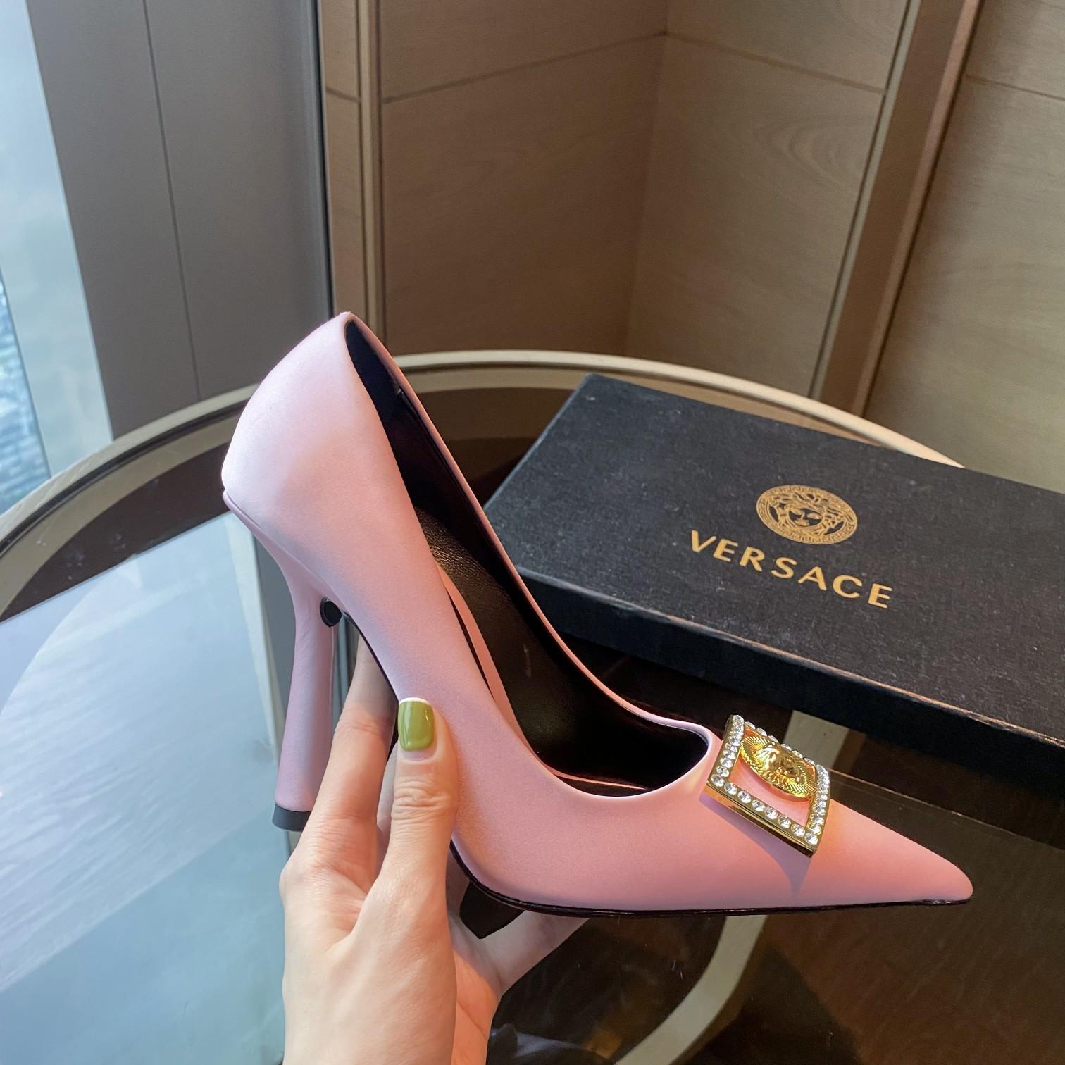 Versace Medusa Crystal Pumps - PerfectKickZ