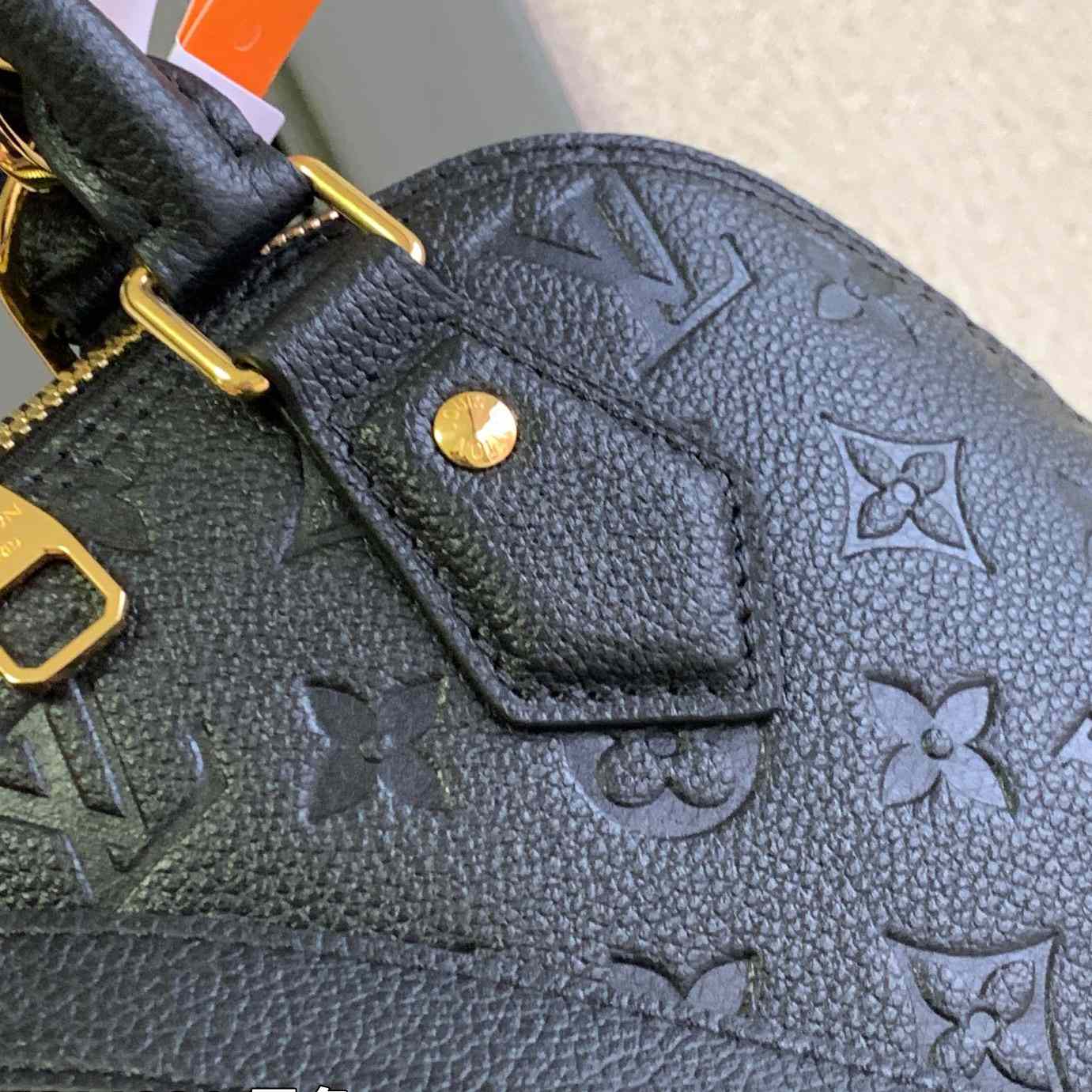 Louis Vuitton Alma BB Bag(25x18x12CM)     M44829  - PerfectKickZ