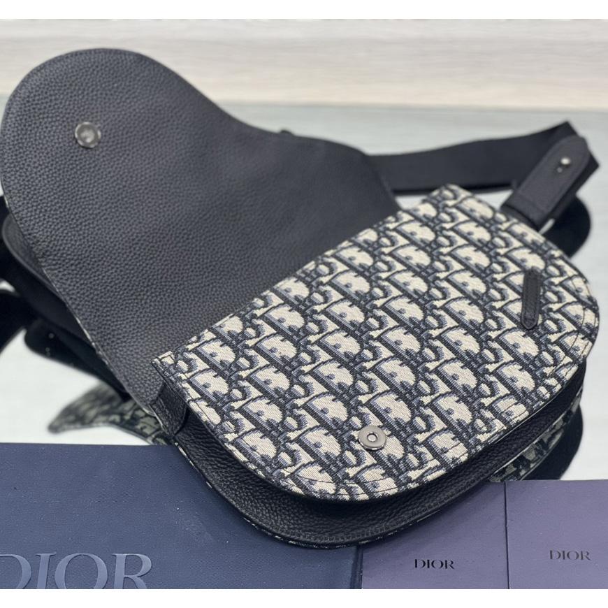 Dior Saddle Pouch - PerfectKickZ