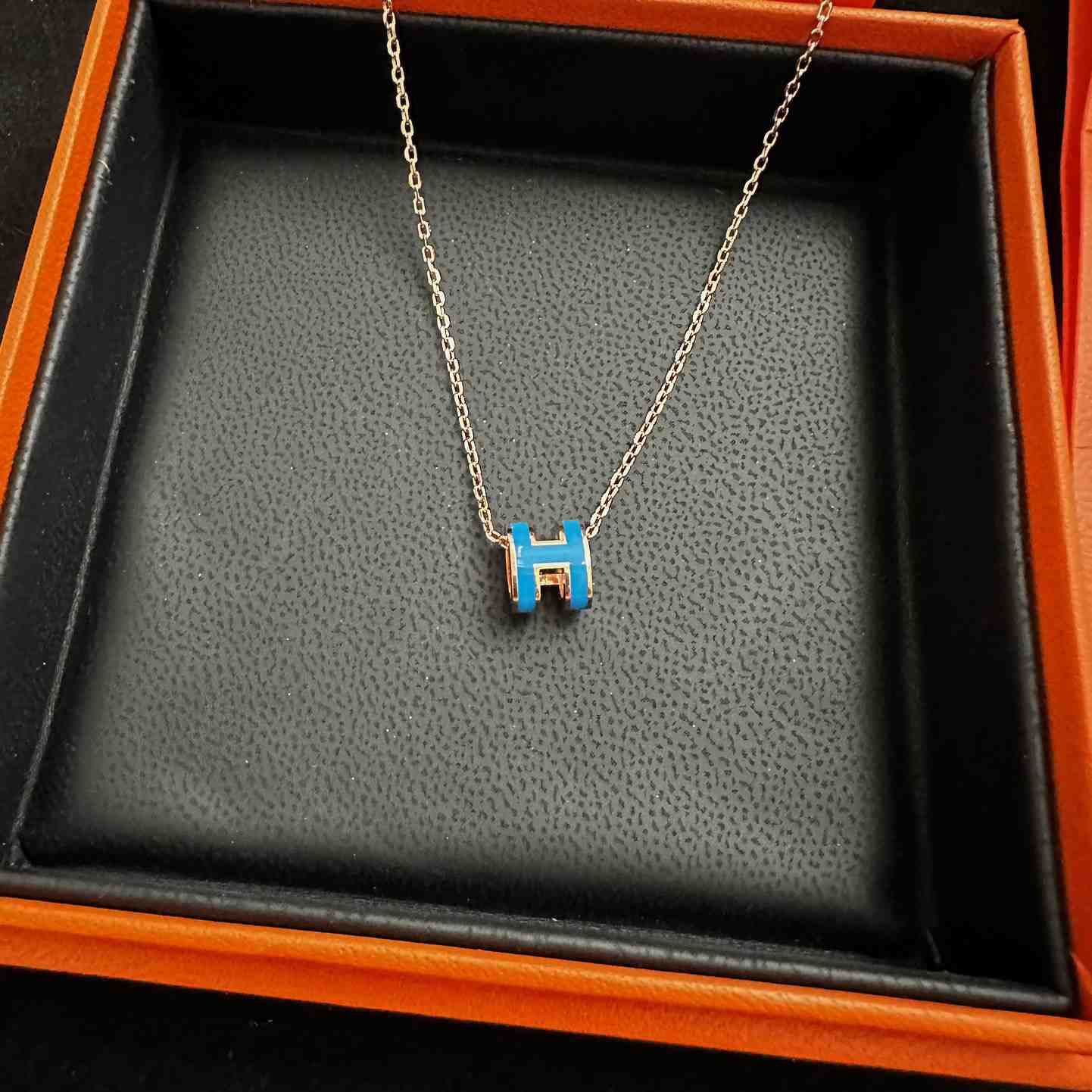 Hermes Mini Pop H Necklace - PerfectKickZ
