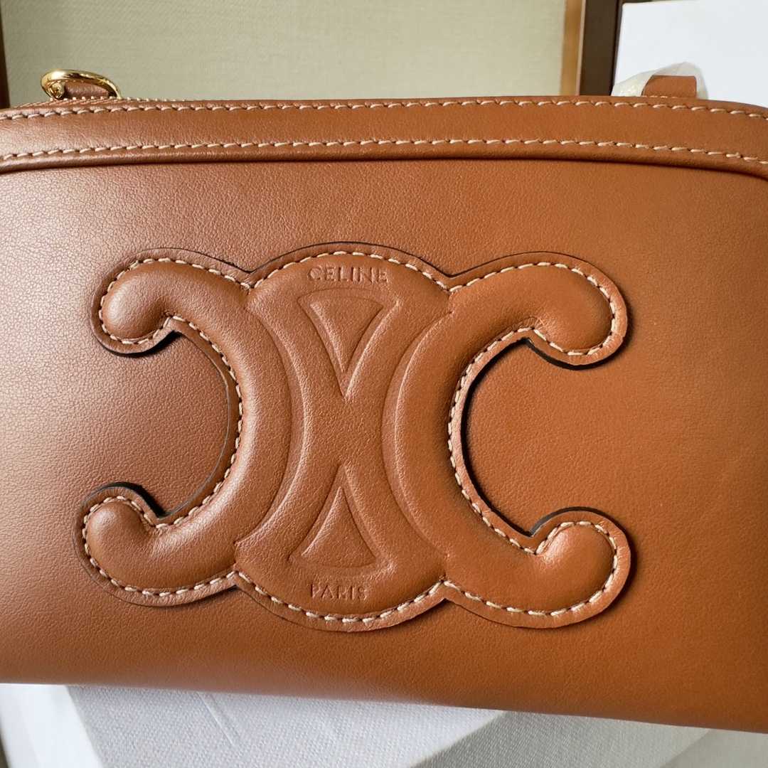 Celine Clutch On Chain Cuir Triomphe In Smooth Calfskin Tan - PerfectKickZ
