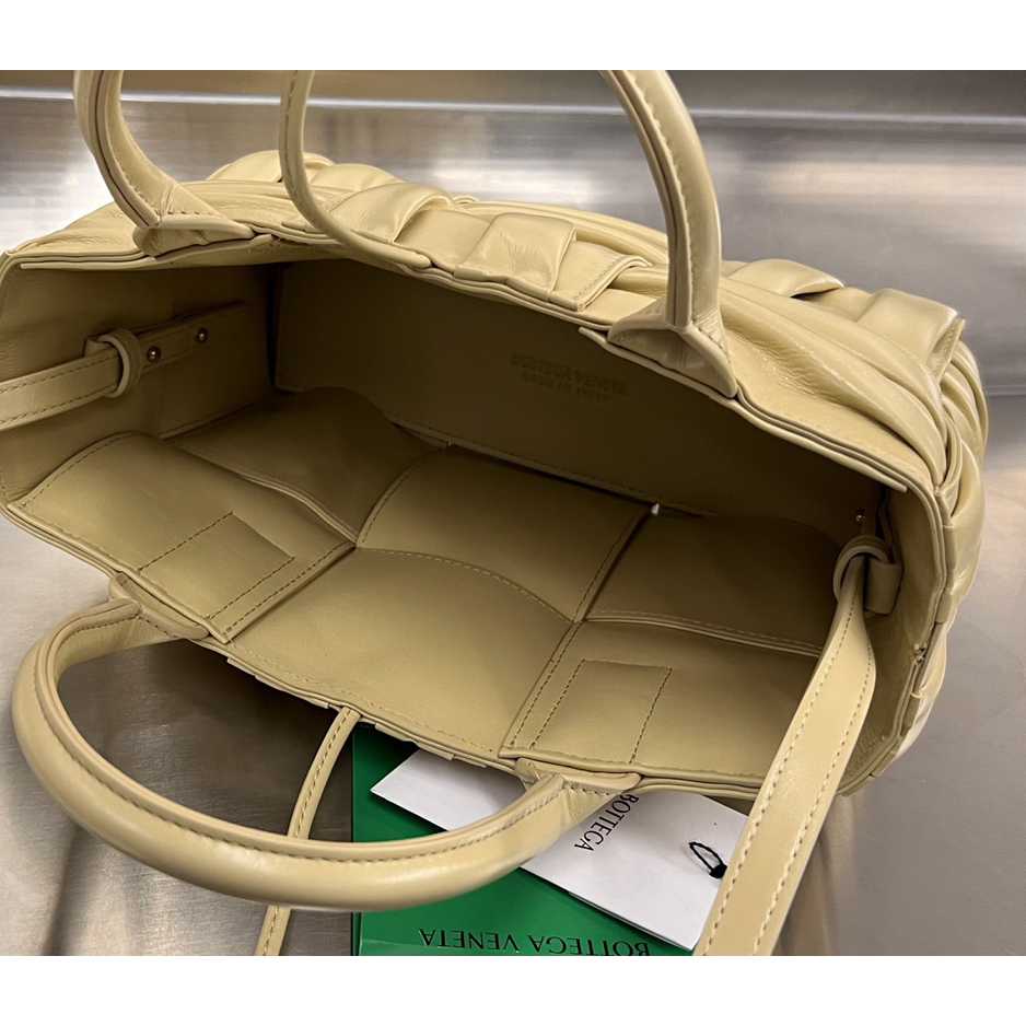 Bottega Veneta Mini Arco Tote Bag - PerfectKickZ