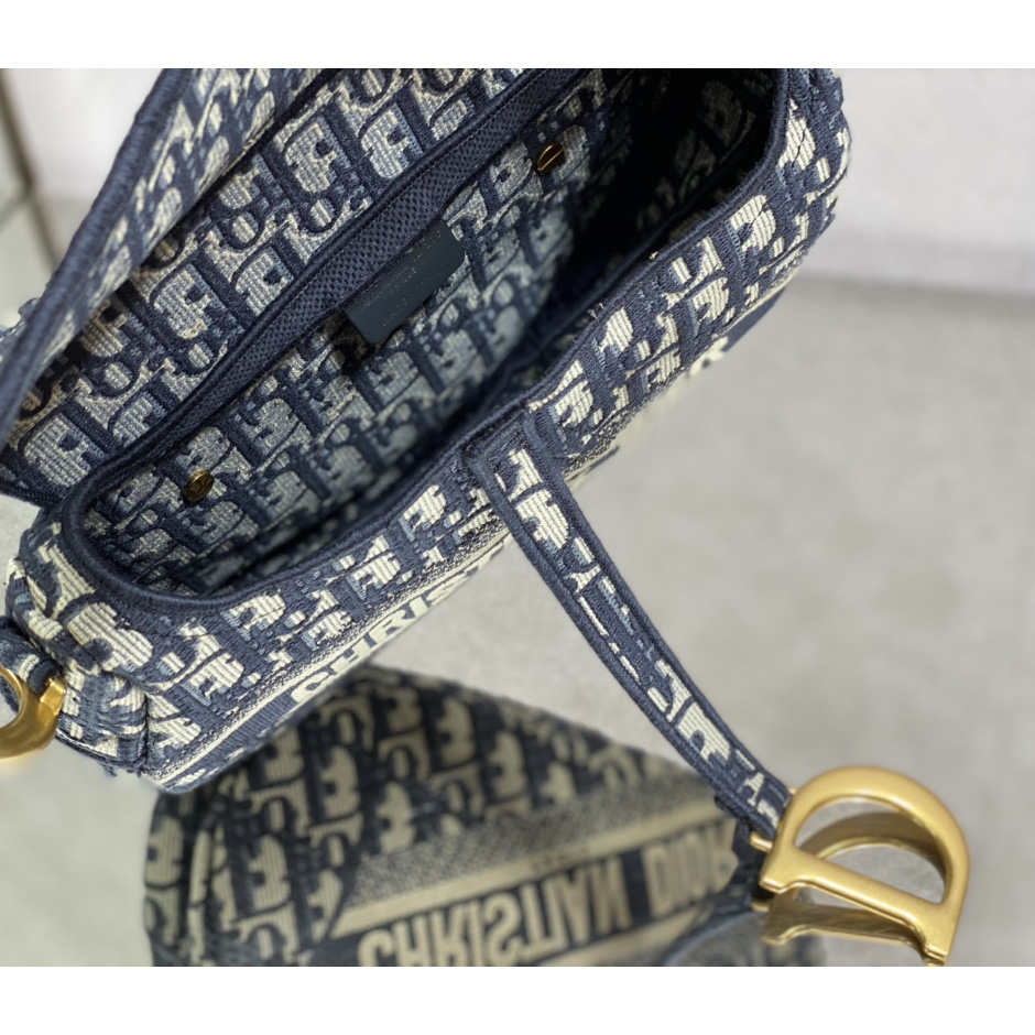 Dior Saddle Bag  - 