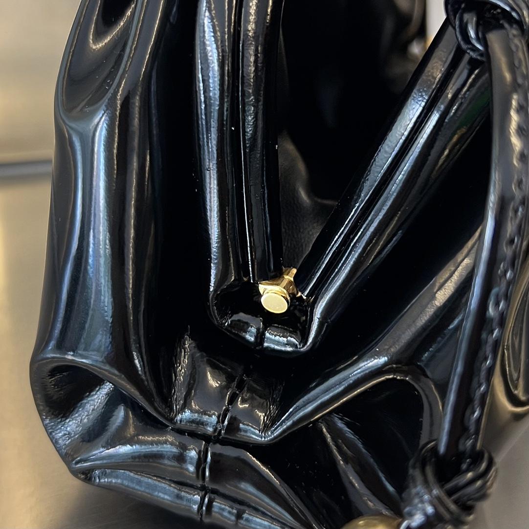 Bottega Veneta Mini Pouch - PerfectKickZ
