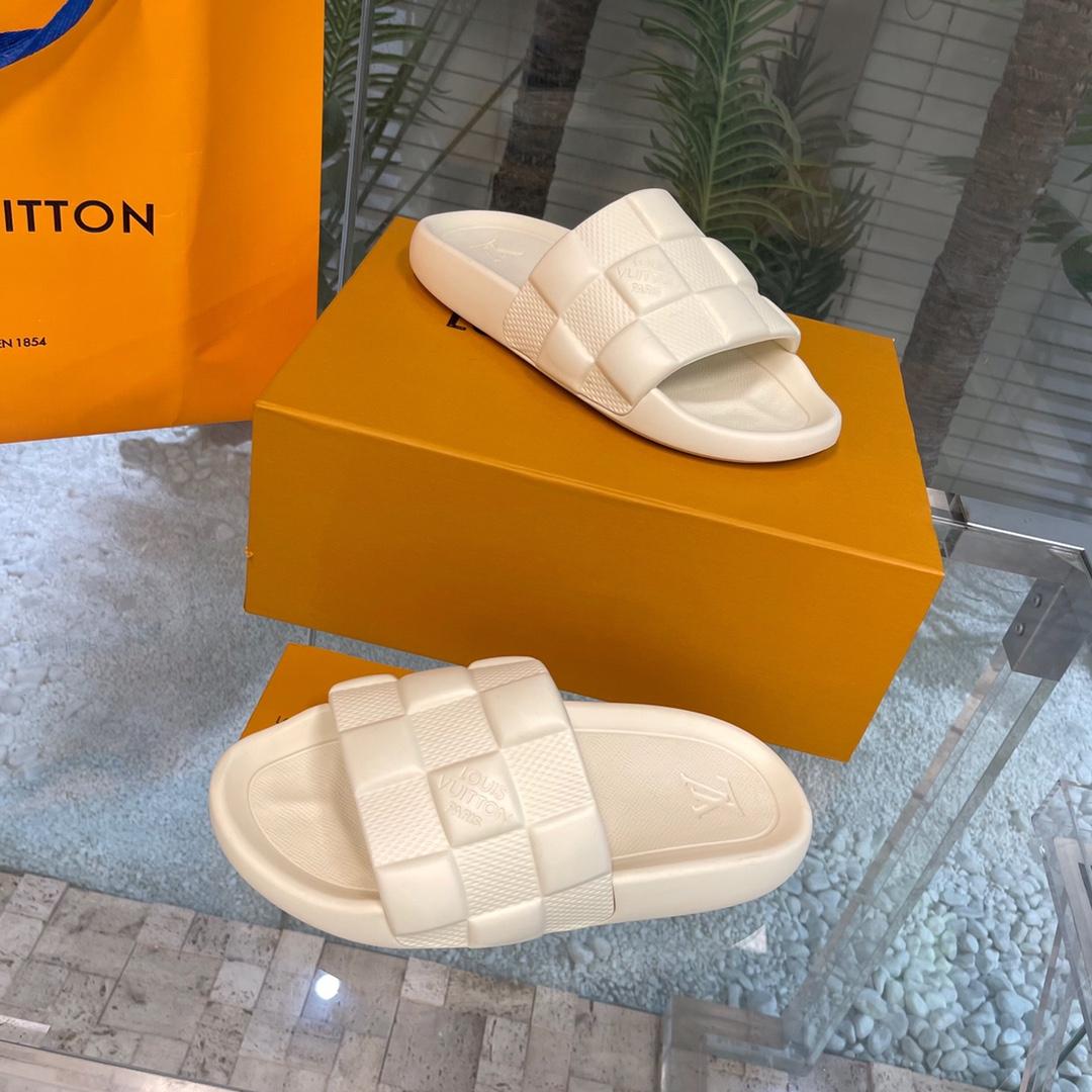 Louis Vuitton Waterfront Mules   1AAR9U - PerfectKickZ