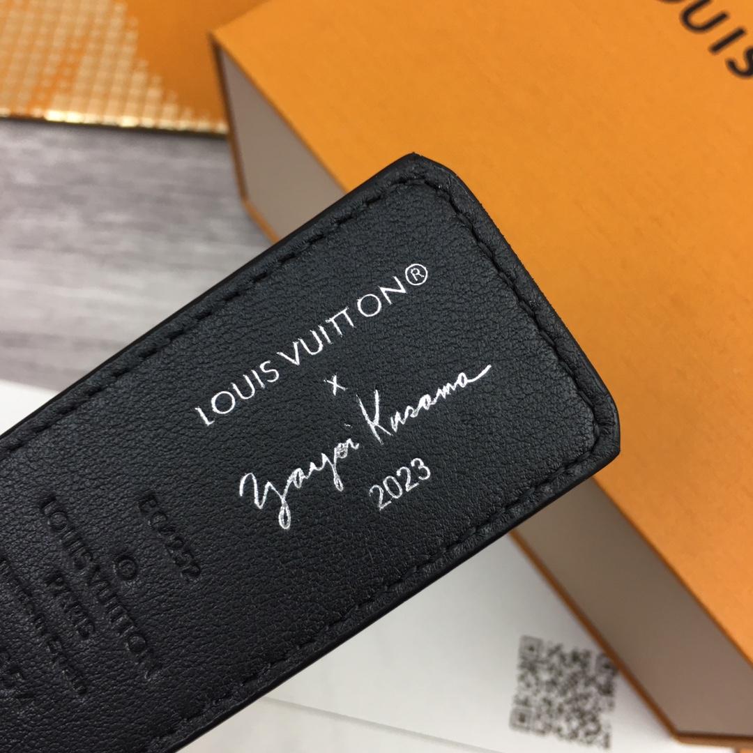 Louis Vuitton LV X YK LV Initiales 40MM Reversible Belt - PerfectKickZ