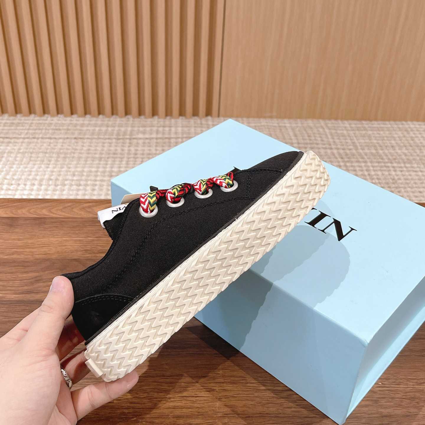 Lanvin Curbies Low-Top Sneakers - PerfectKickZ