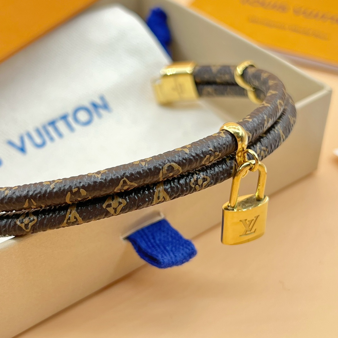Louis Vuitton Keep It Twice Bracelet      M8109E - PerfectKickZ