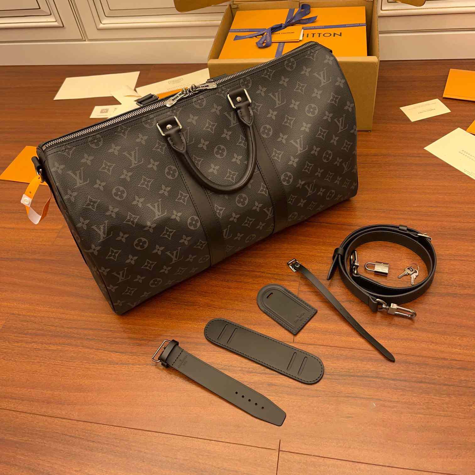 Louis Vuitton Keepall Bandoulière 45   M40569 - PerfectKickZ