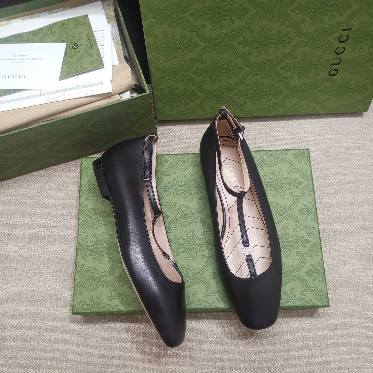 Gucci Women's Ballet Flat With Double G - PerfectKickZ