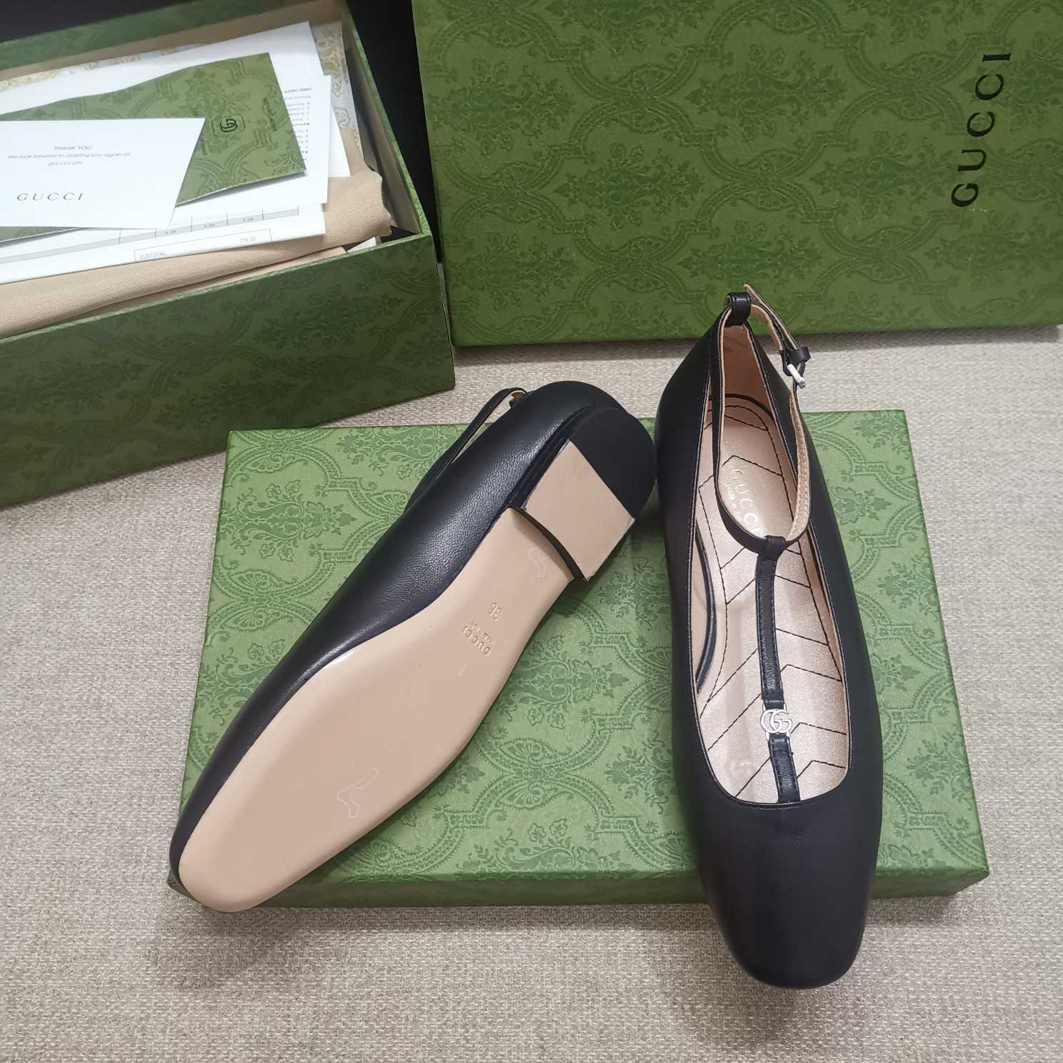 Gucci Women's Ballet Flat With Double G - PerfectKickZ