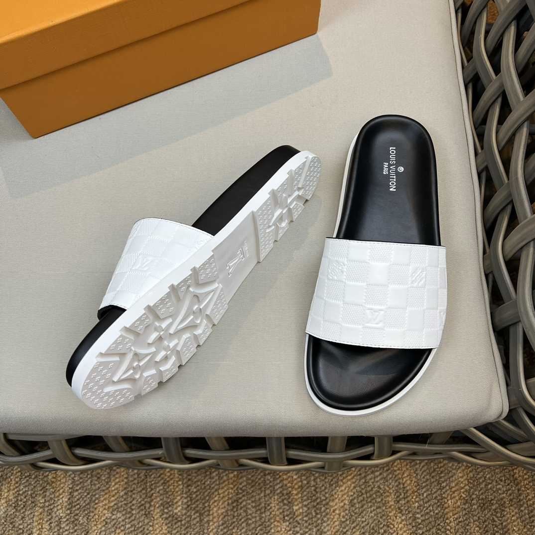 Louis Vuitton Monogram Sandals - 