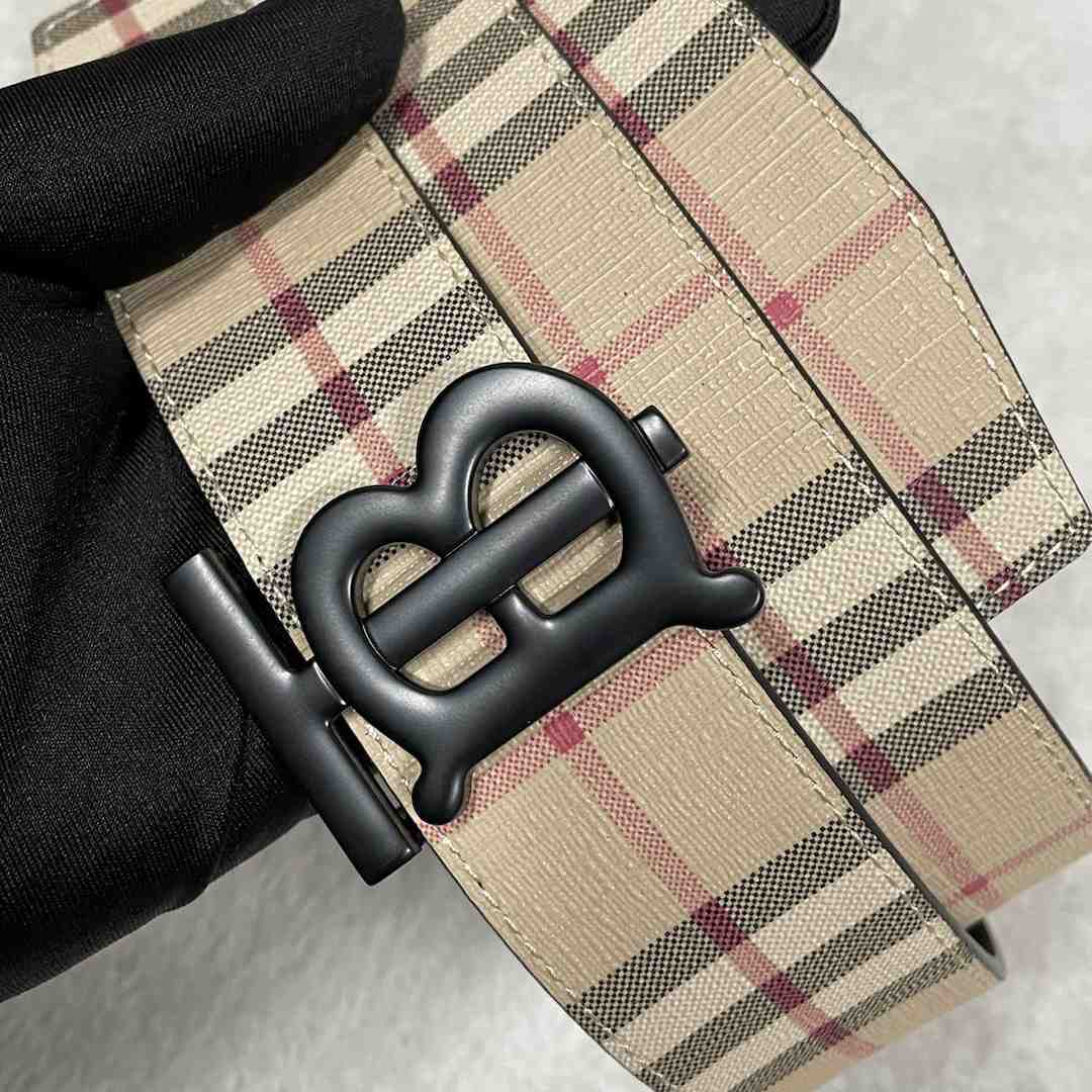 Burberry Check And Leather Reversible TB Belt - PerfectKickZ