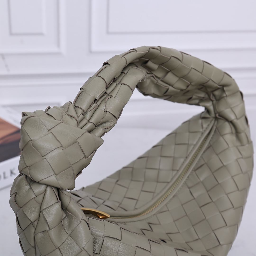 Bottega Veneta Teen Jodie - PerfectKickZ