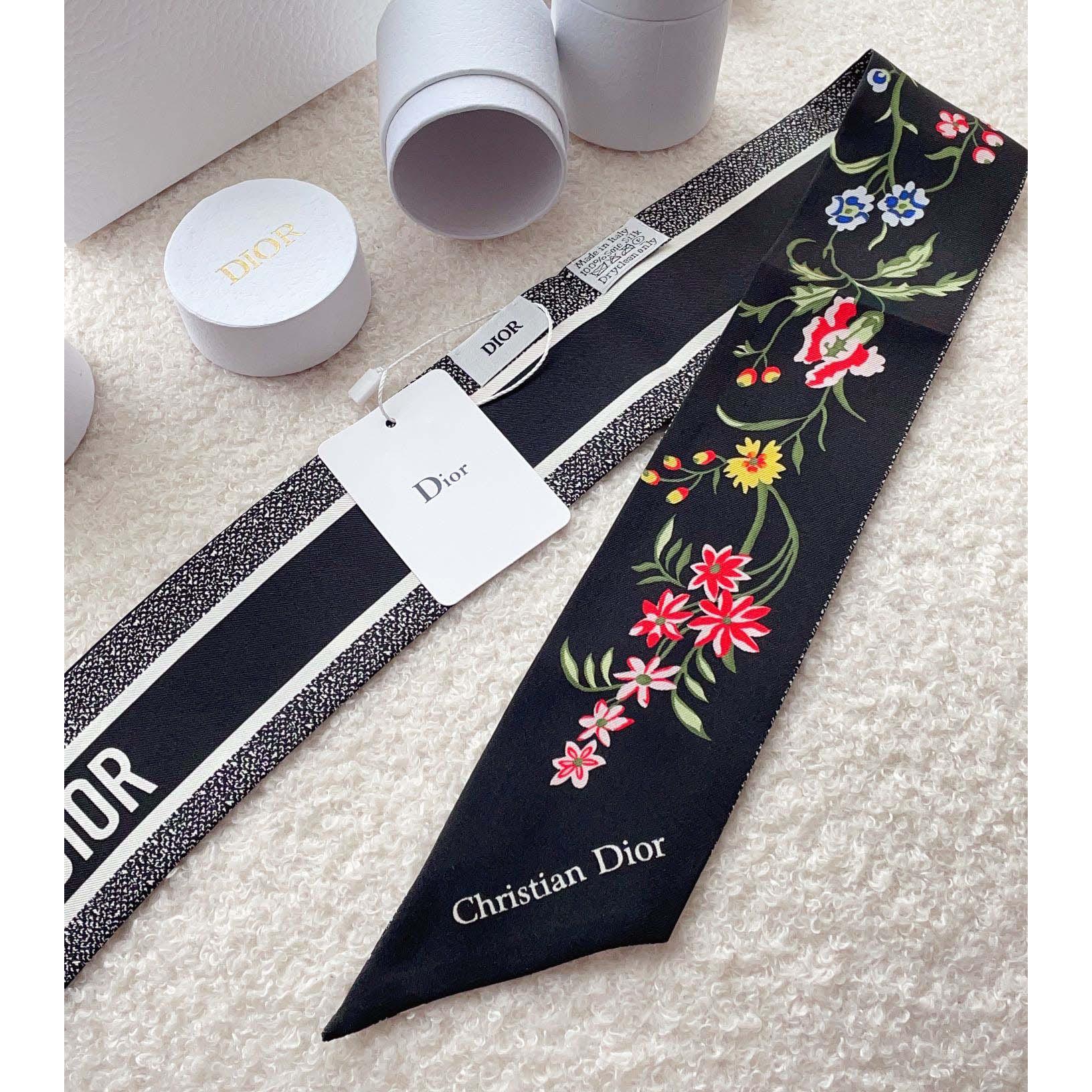 Dior Petites Fleurs Mitzah Scarf - PerfectKickZ