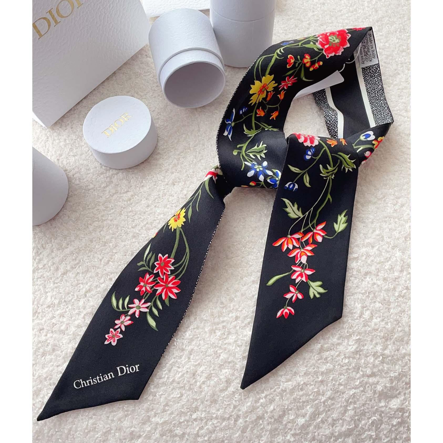 Dior Petites Fleurs Mitzah Scarf - PerfectKickZ