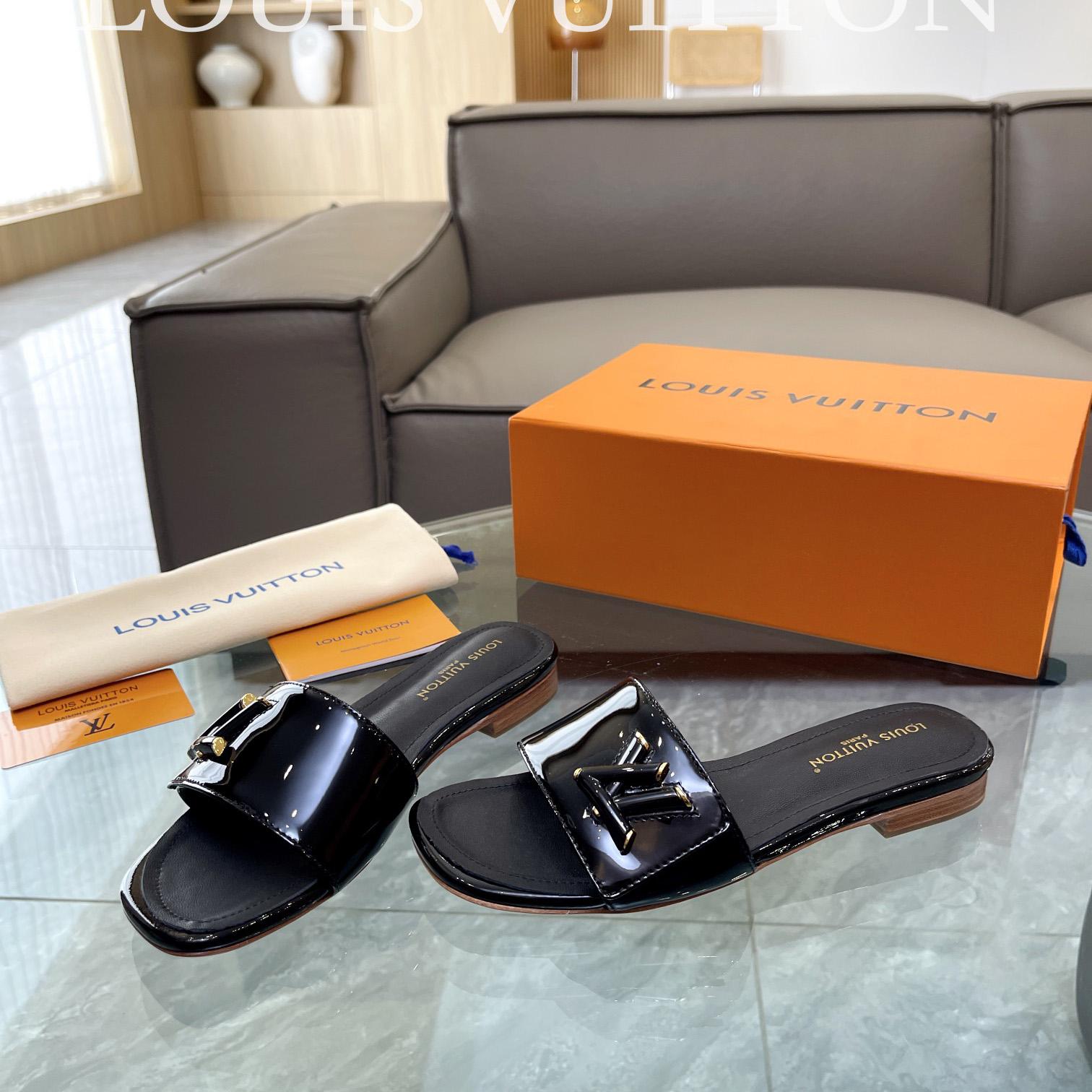 Louis Vuitton Shake Flat Mule       - 