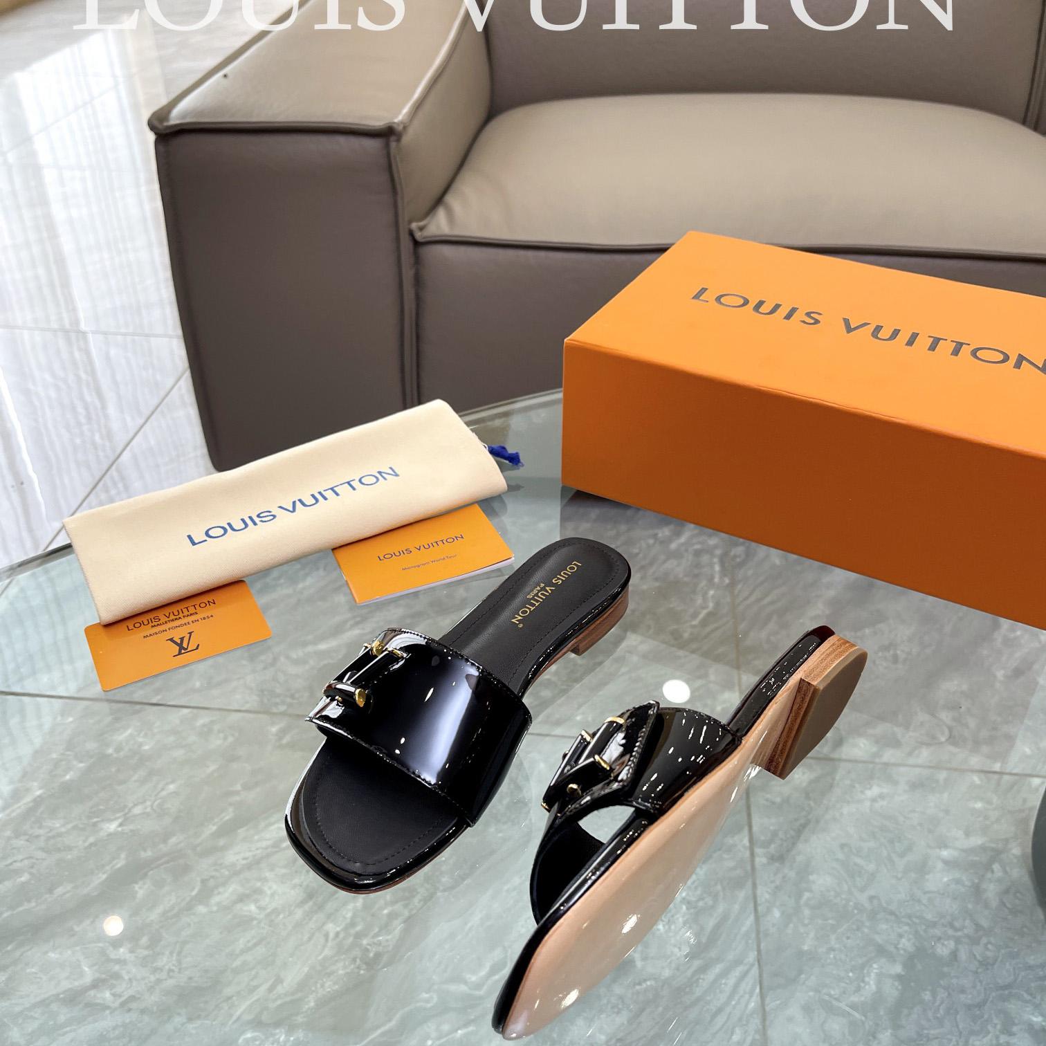 Louis Vuitton Shake Flat Mule       - 