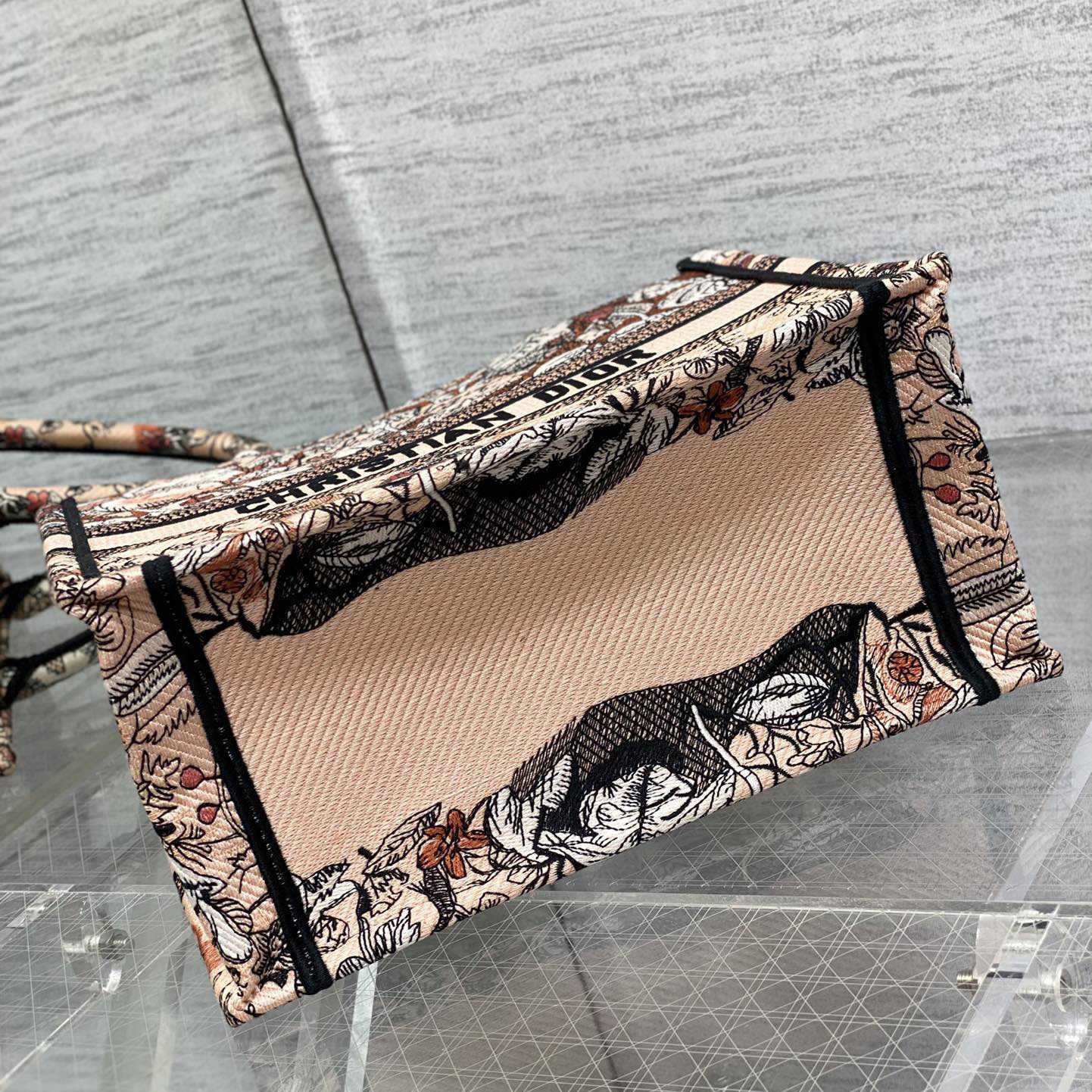 Dior Small Dior Book Tote - PerfectKickZ