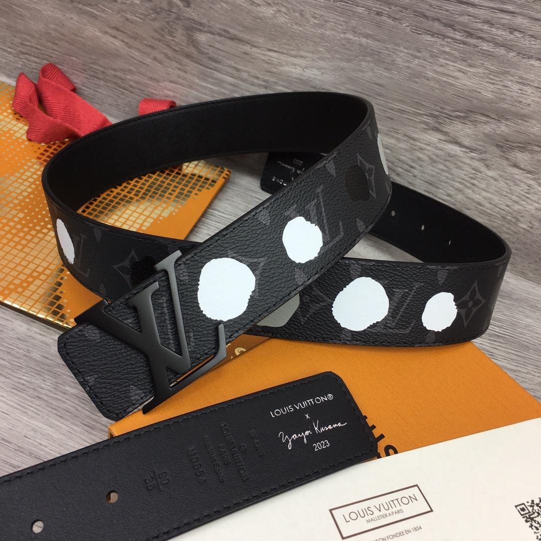 Louis Vuitton LV X YK LV Initiales 40MM Reversible Belt     M0654U - PerfectKickZ