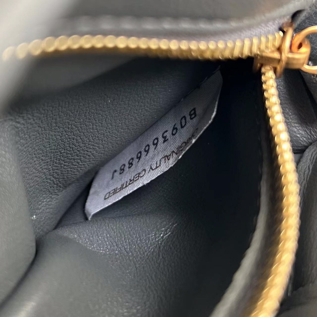 Bottega Veneta Small Padded Cassette - PerfectKickZ