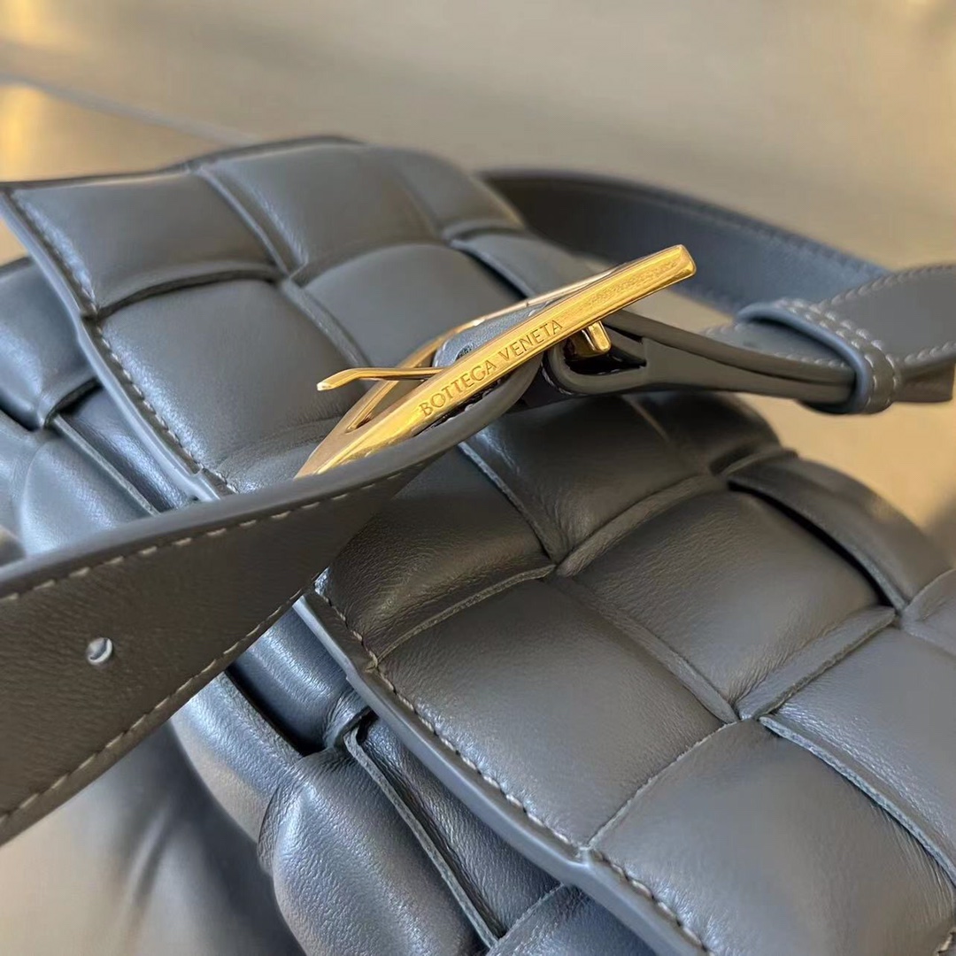 Bottega Veneta Small Padded Cassette - PerfectKickZ