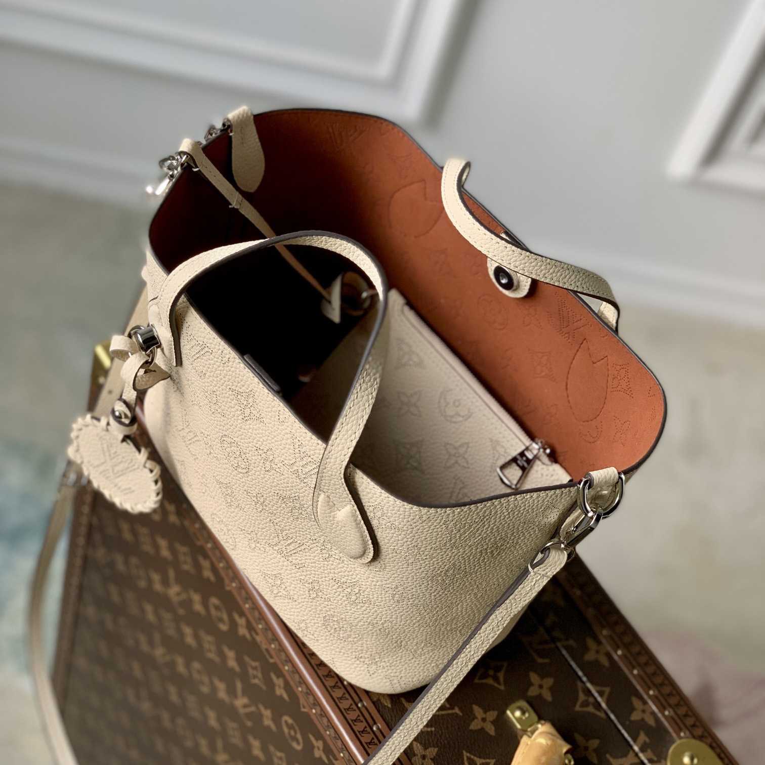 Louis Vuitton Blossom PM   M21909 - PerfectKickZ