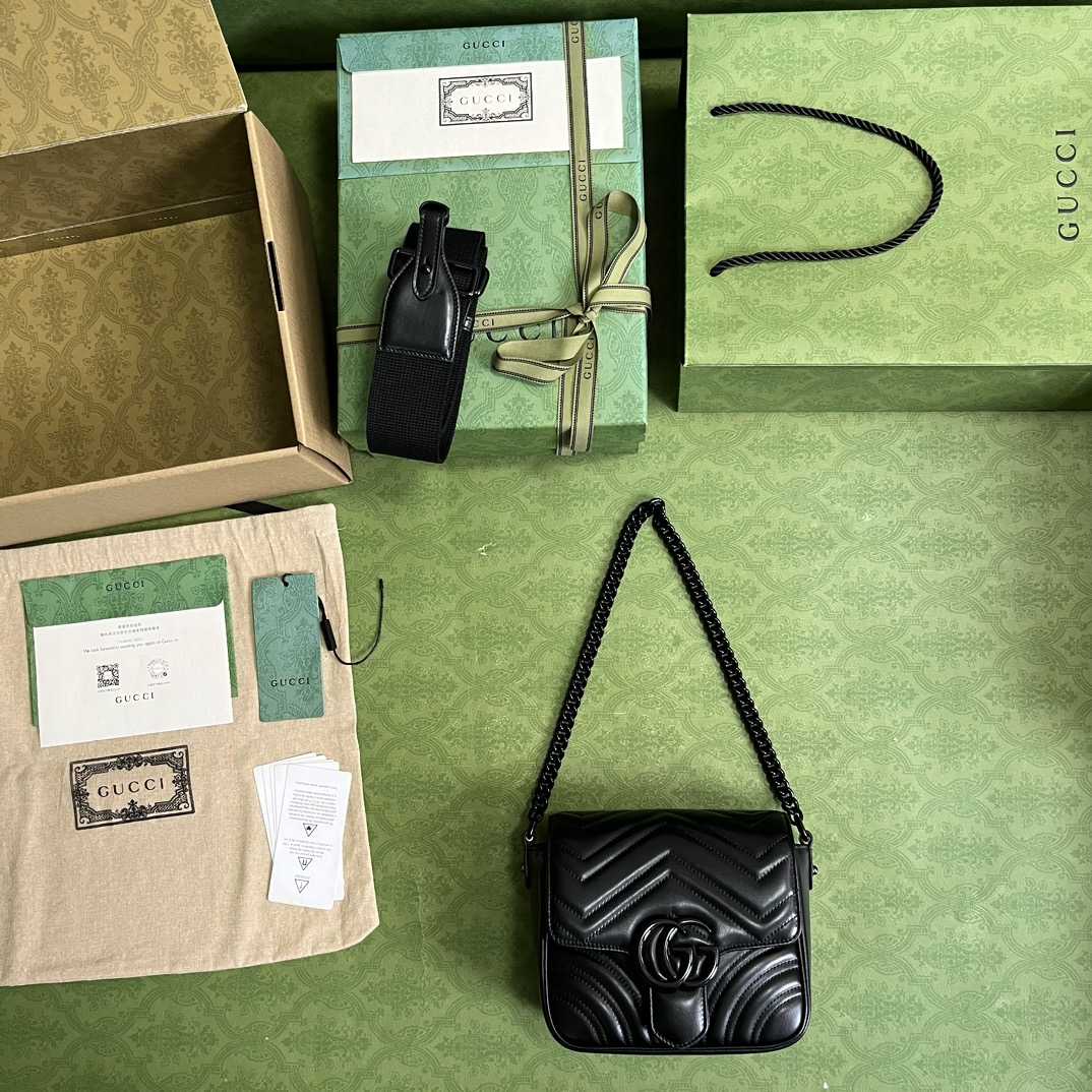 Gucci GG Marmont Matelasse Shoulder Bag  - PerfectKickZ