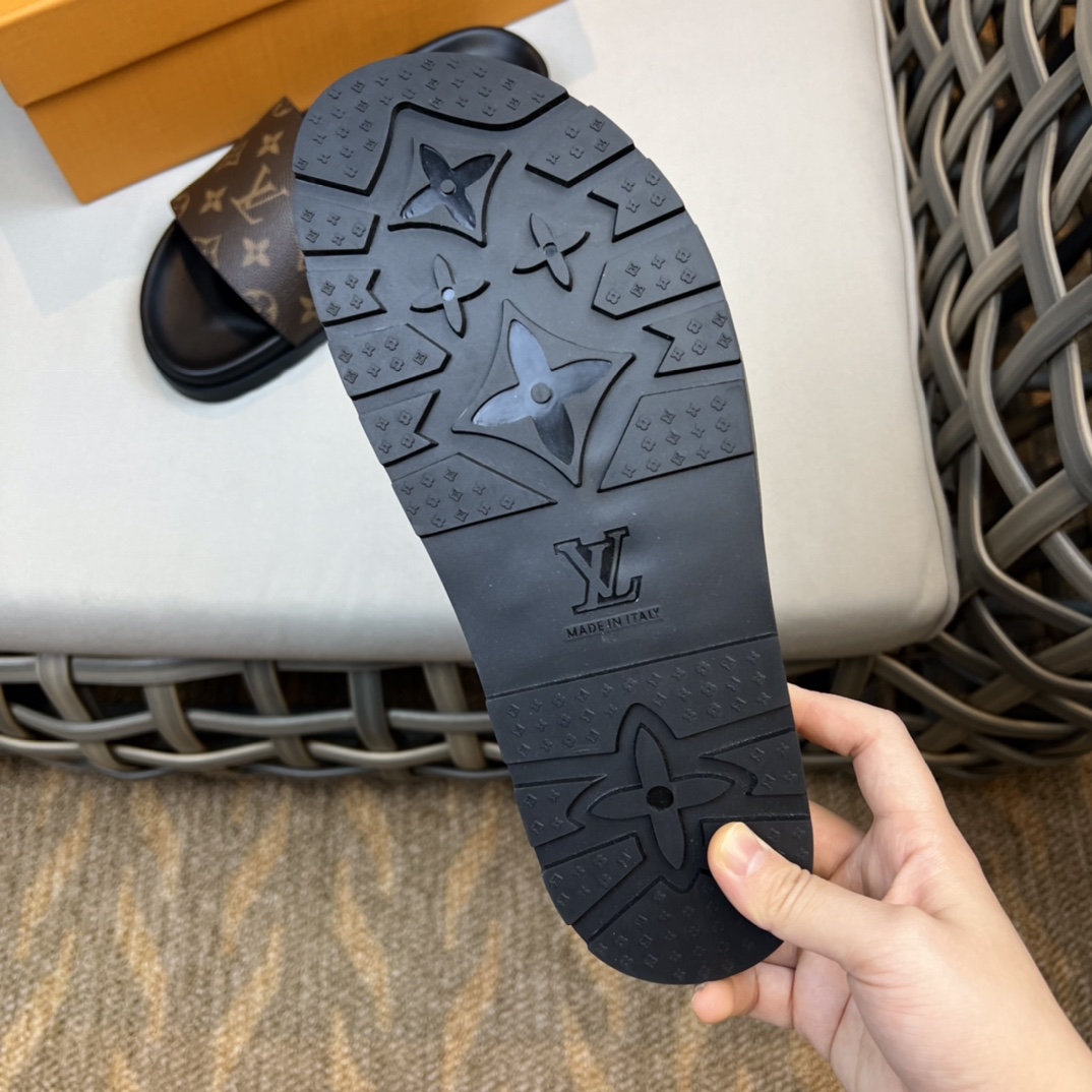 Louis Vuitton Monogram Sandals - PerfectKickZ