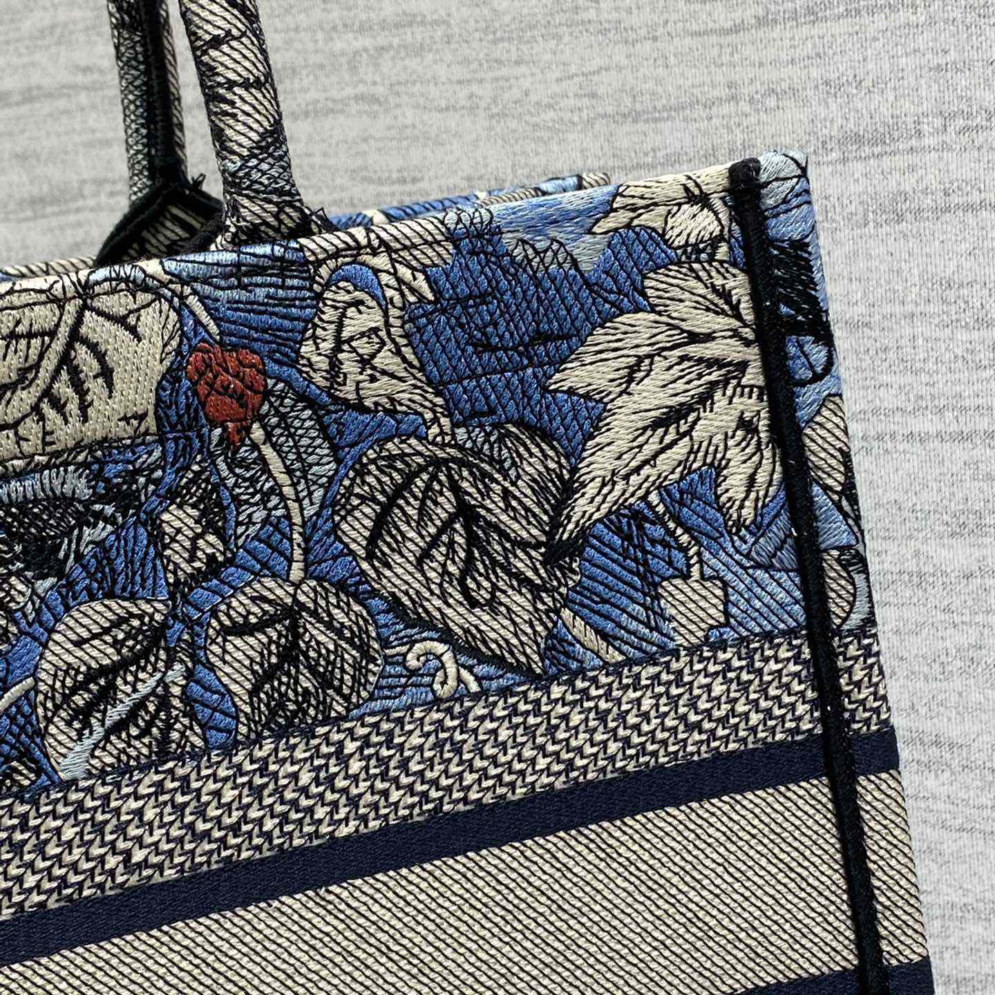 Dior Medium Dior Book Tote - PerfectKickZ