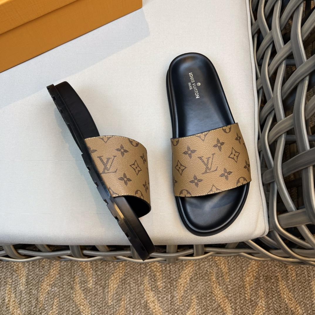 Louis Vuitton Monogram Sandals - 