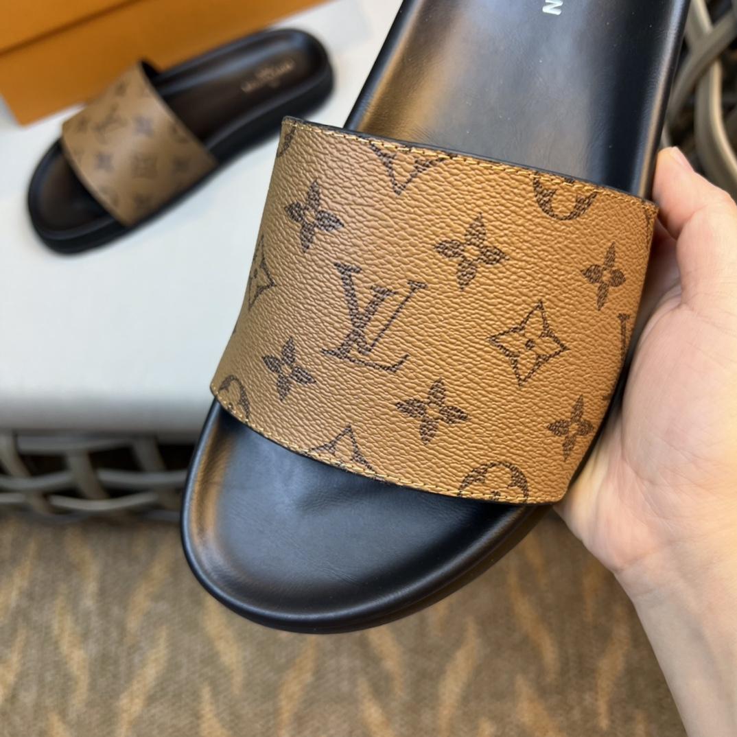 Louis Vuitton Monogram Sandals - 