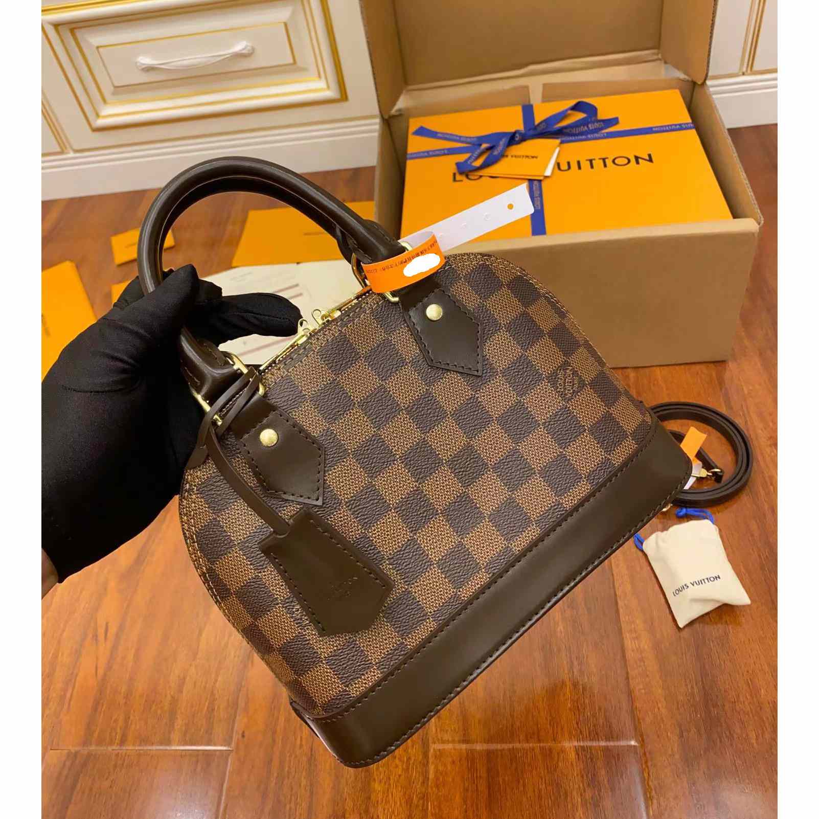 Louis Vuitton Alma BB Handbag (25x19x12CM)   N41221 - PerfectKickZ