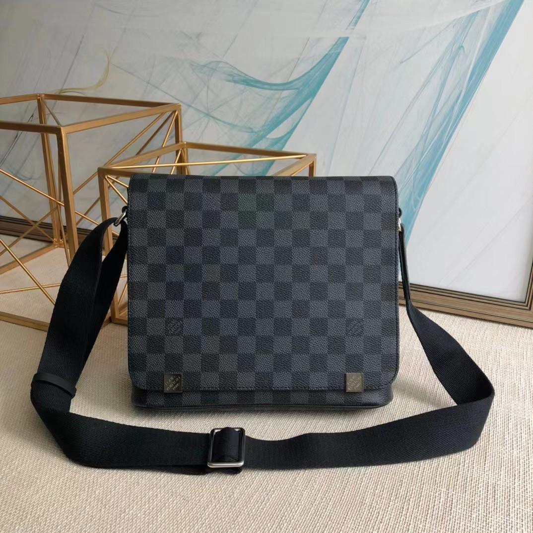 Louis Vuitton Mens's Messenger Bag Damier Black(25x22x8CM)  - PerfectKickZ