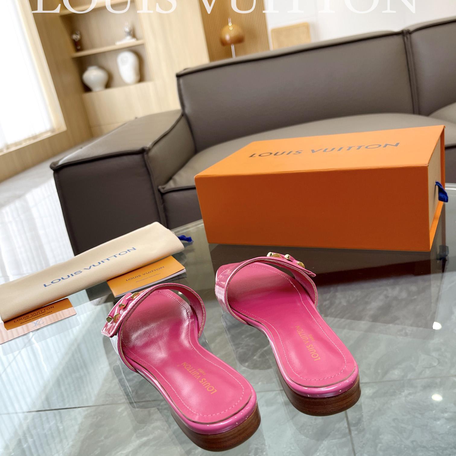 Louis Vuitton Shake Flat Mule       - PerfectKickZ