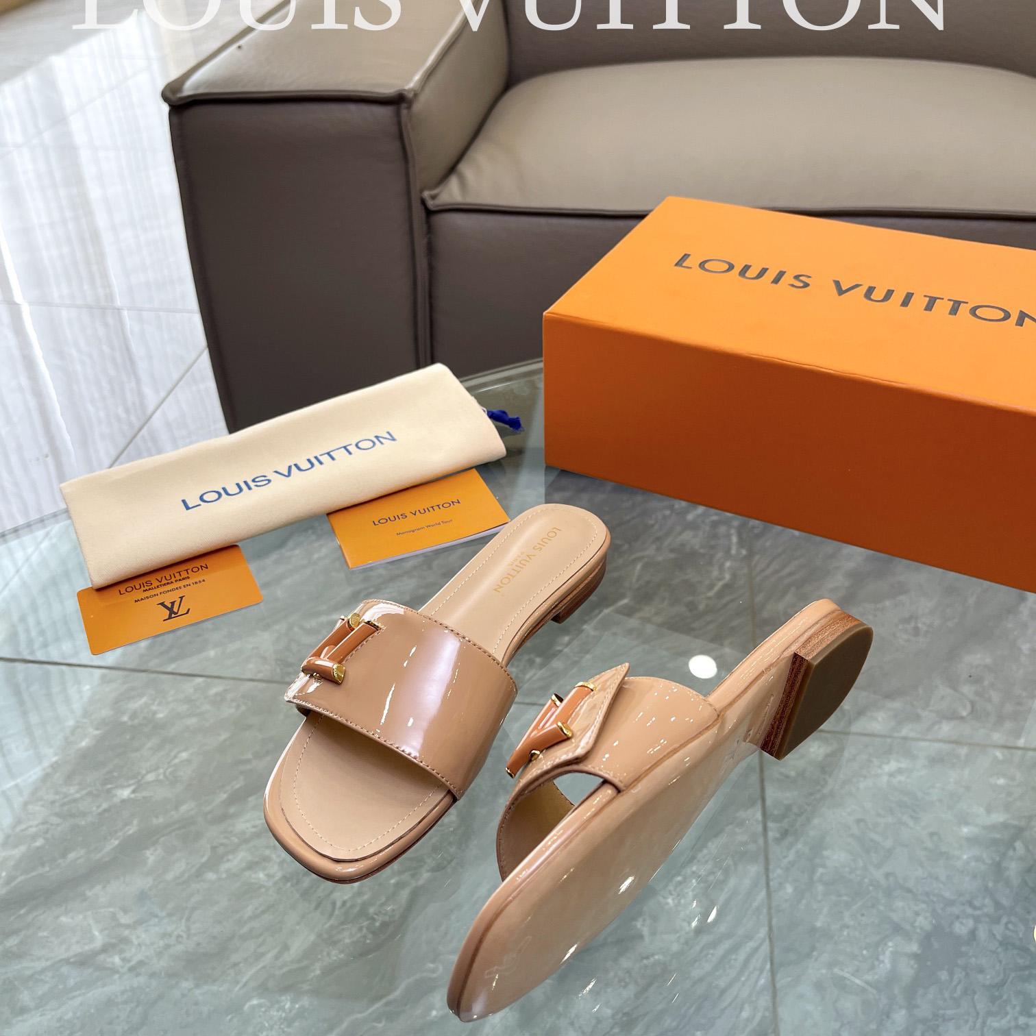 Louis Vuitton Shake Flat Mule       - 