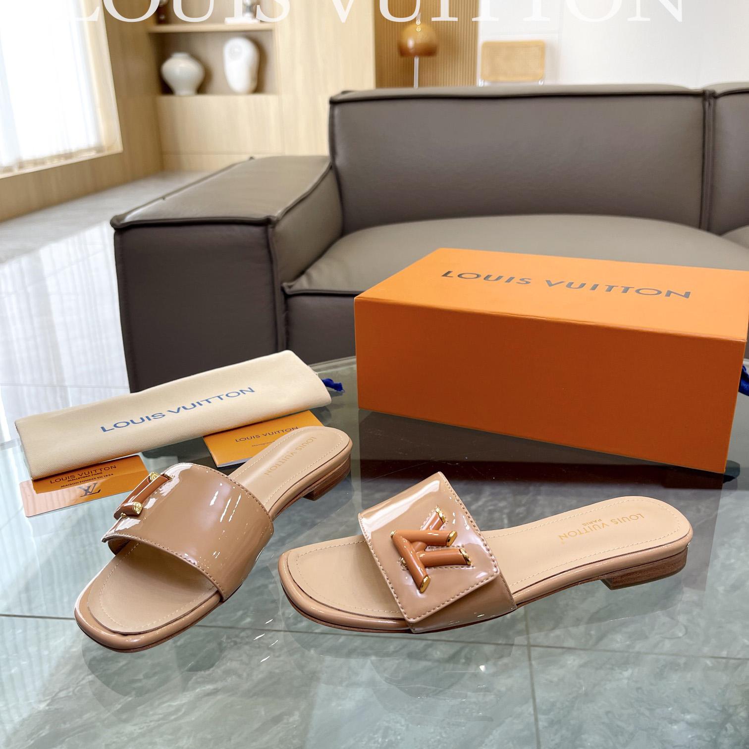 Louis Vuitton Shake Flat Mule       - 