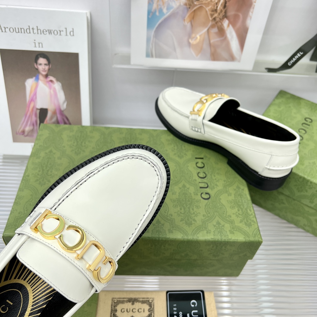 Gucci Women's Gucci Loafer - PerfectKickZ