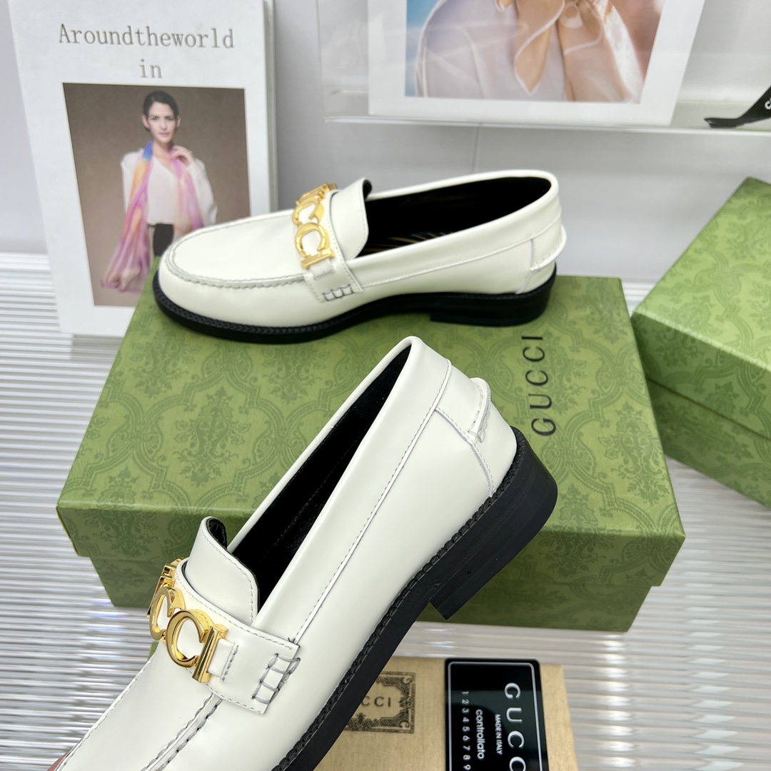 Gucci Women's Gucci Loafer - PerfectKickZ