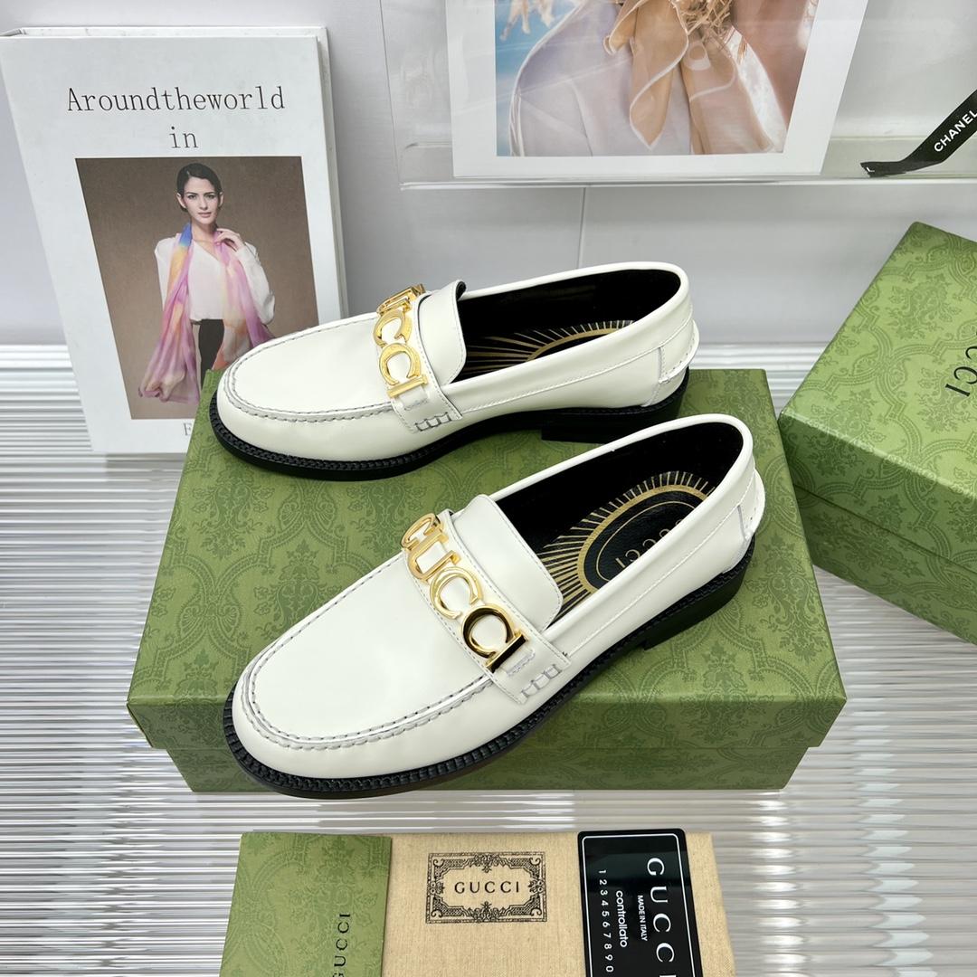 Gucci Women's Gucci Loafer - PerfectKickZ