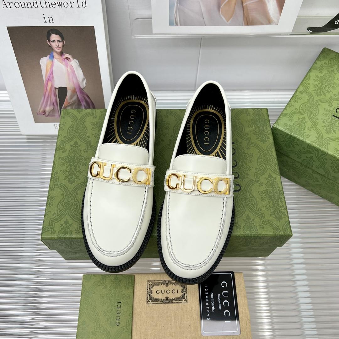 Gucci Women's Gucci Loafer - PerfectKickZ